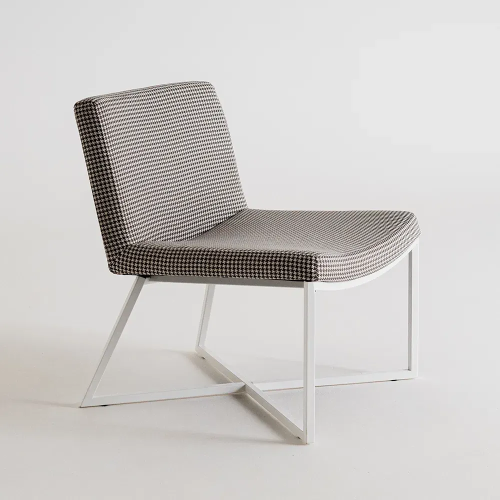 Naslonjač ZERO – svijetli houndstooth, bijela — gornji prikaz