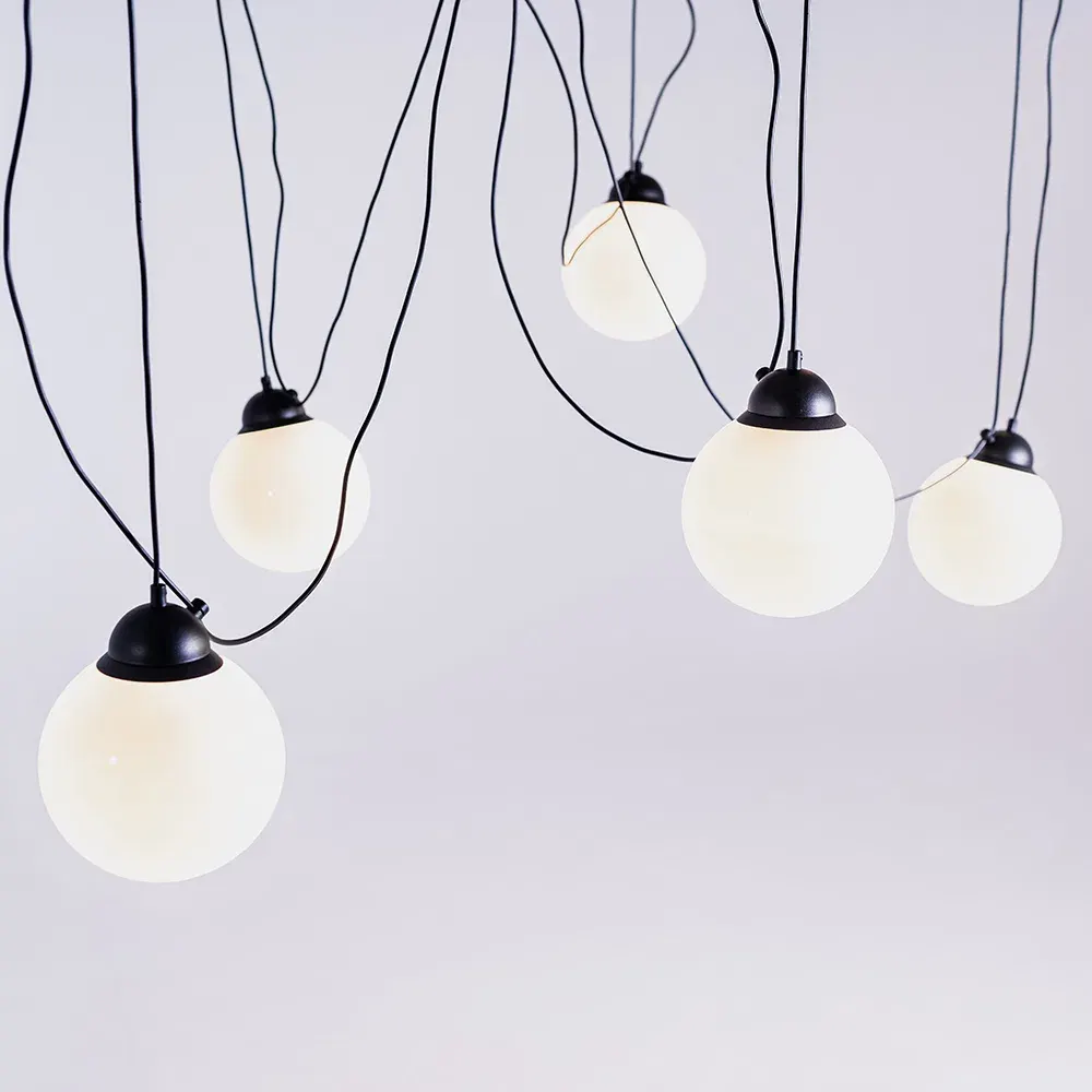 Viseća lampa POPO staklo M 5 – crna — bočni prikaz