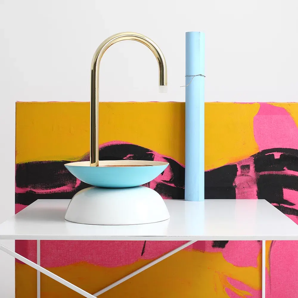 Klub stol MEMO metal, bijela — detalj