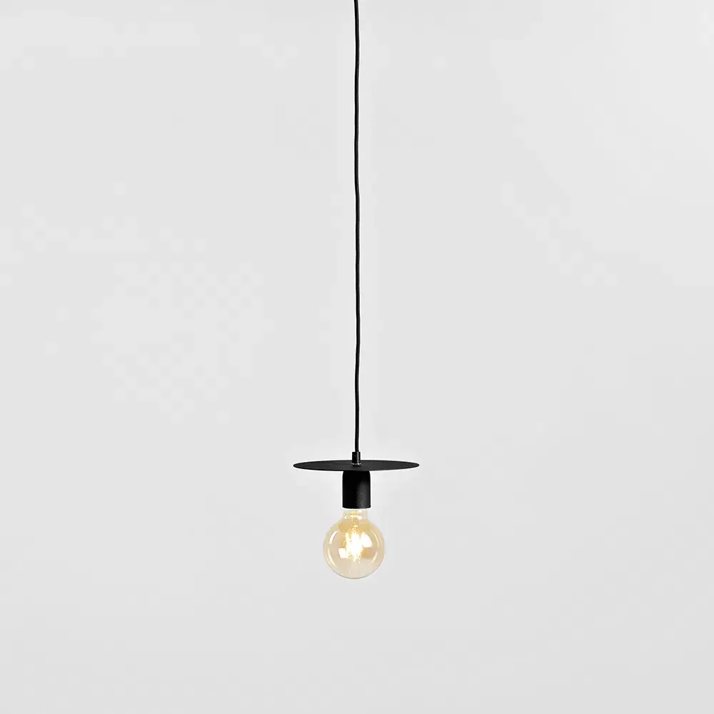 Viseća lampa SKIVAS S – crna — gornji prikaz