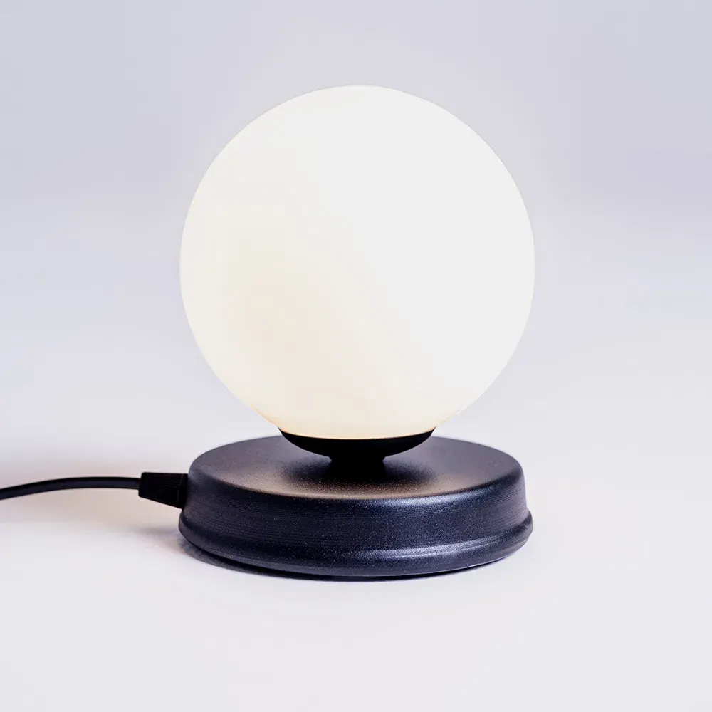 Stol lampa MANEN S, crna — gornji prikaz