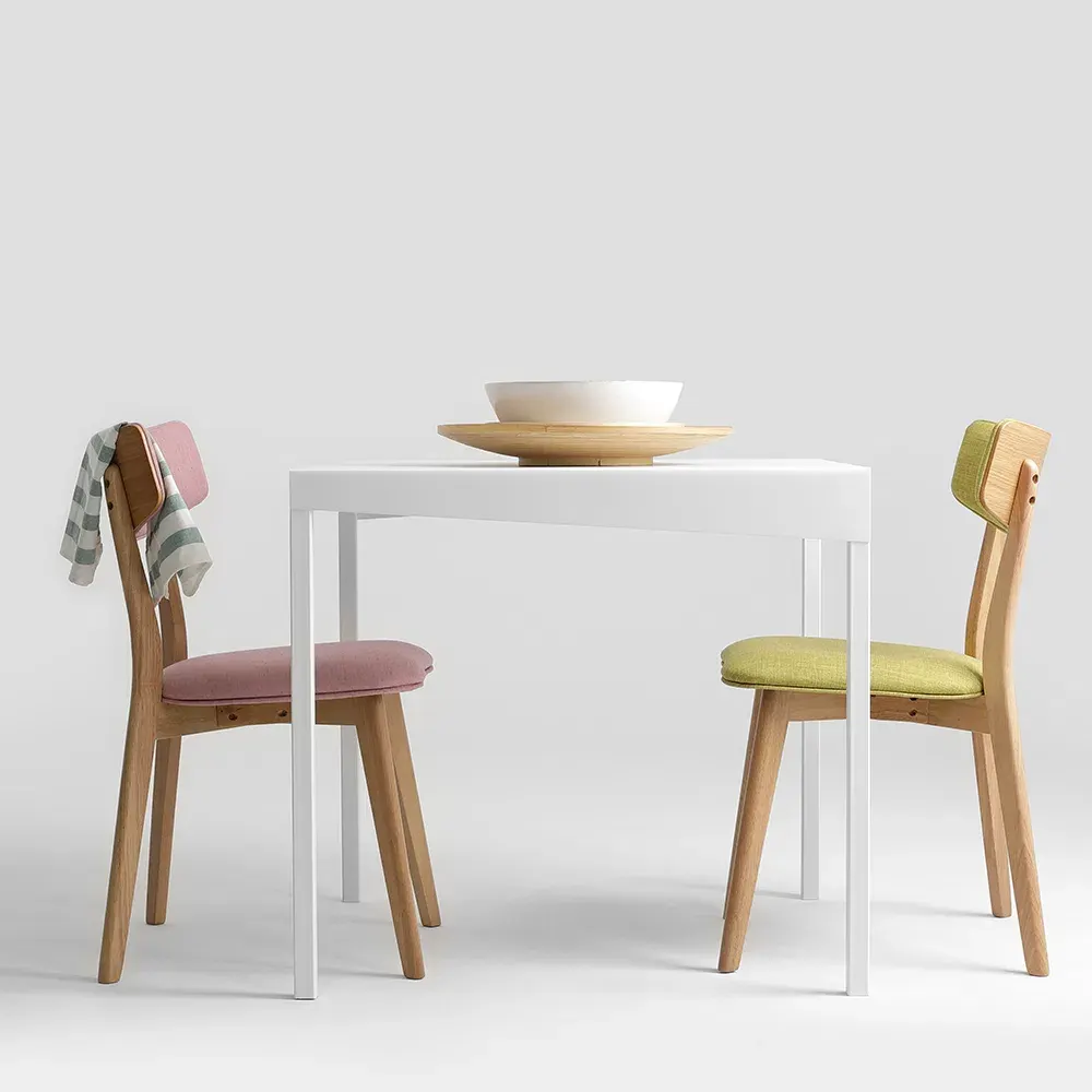 Blagovaonski stol OBROOS metal – bijela — lifestyle prikaz