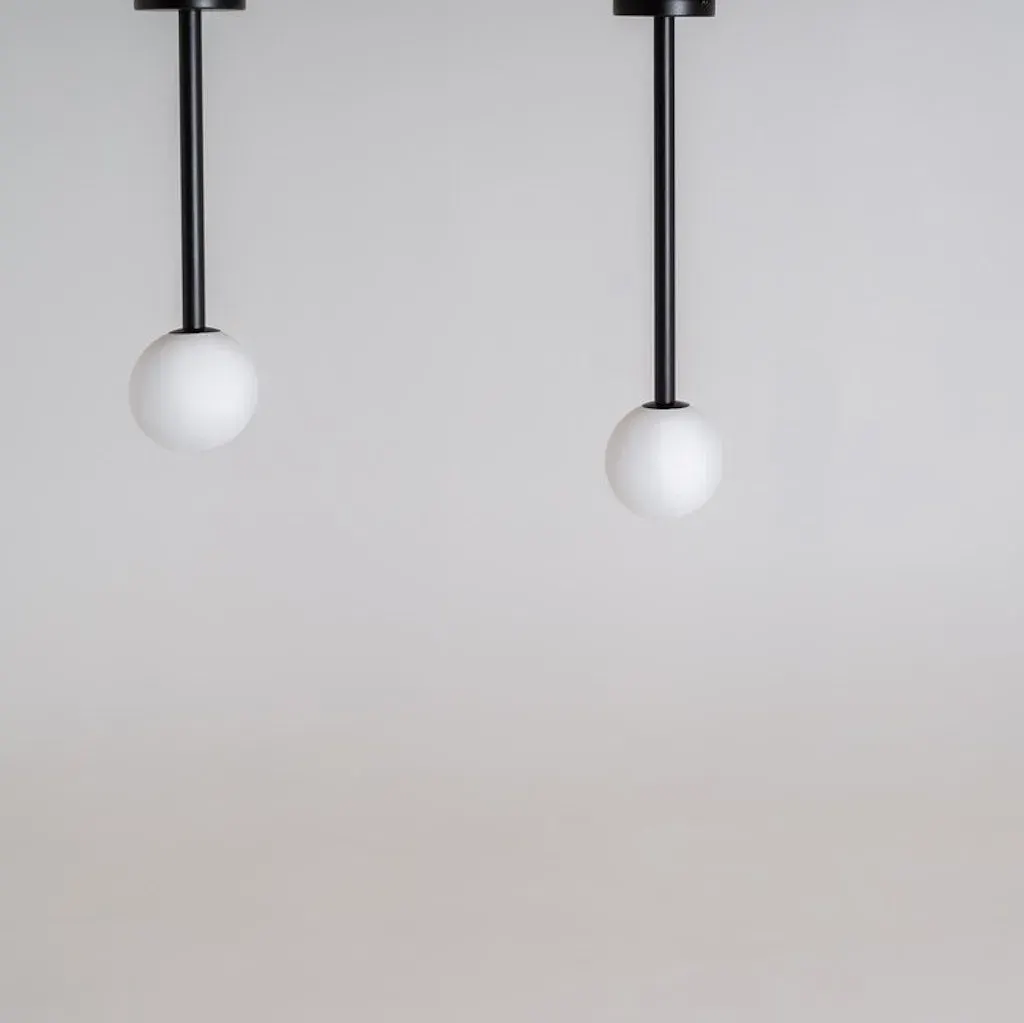 Plafonska lampa SODO S – crna — detalj