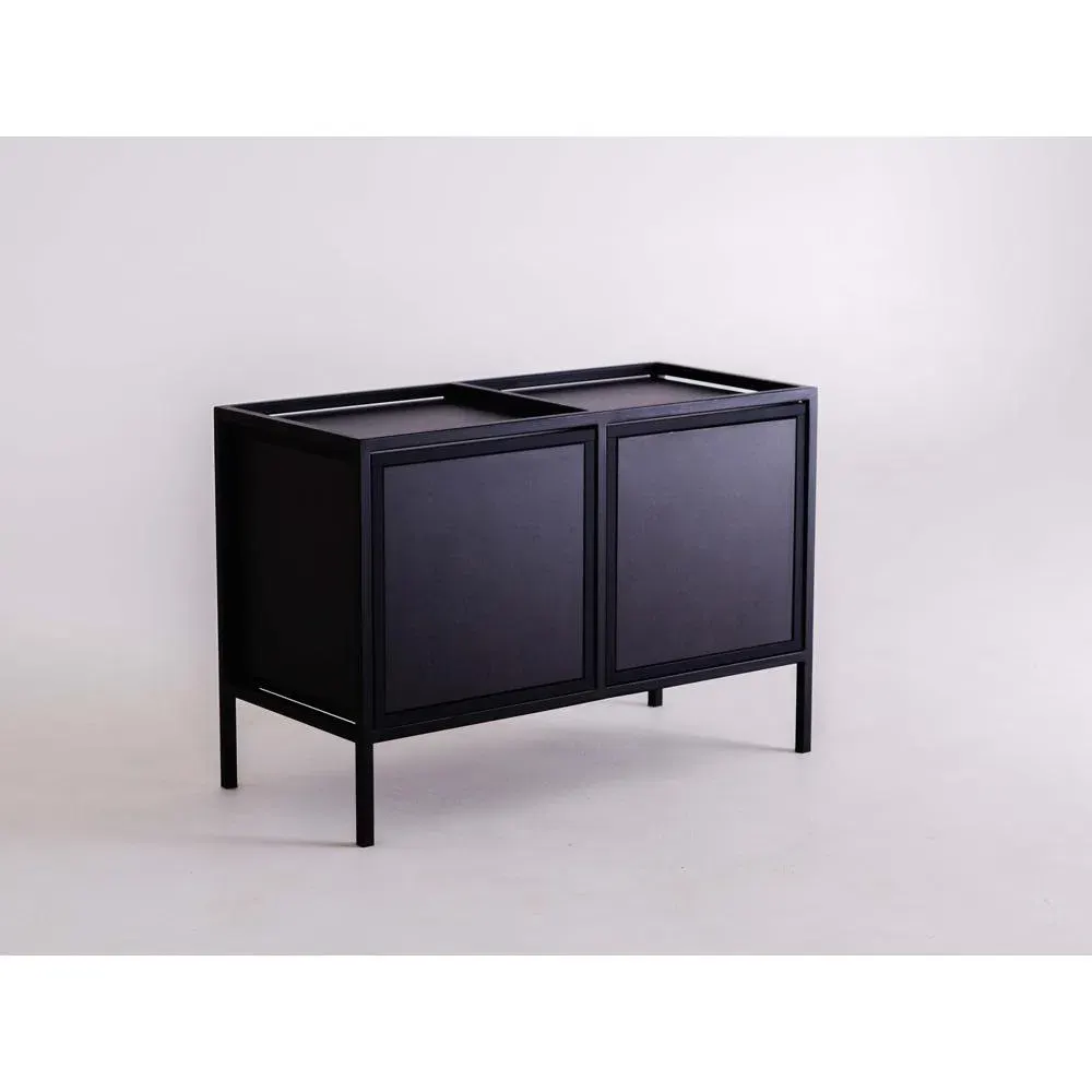 Regal SKAP crna 2R1 DOOR x2 — stražnji prikaz