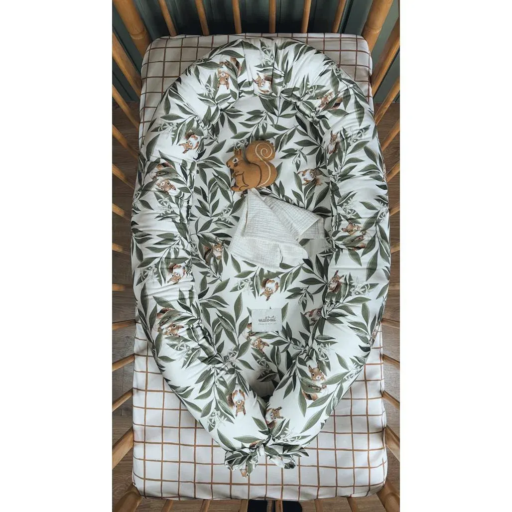 Gnijezdo za Bebe Woodland Višebojno — bočni prikaz