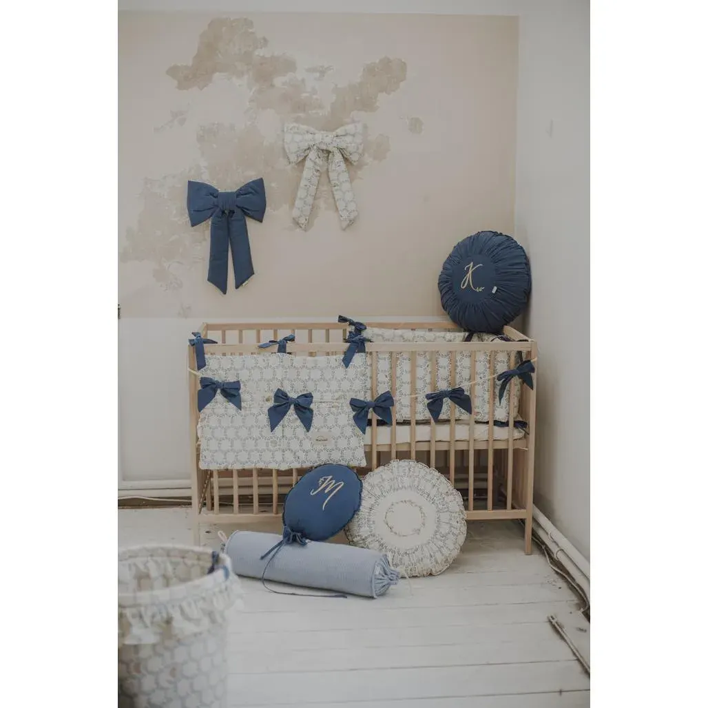 Organizator Blue Cottage Bež Plava za krevetić — detalj