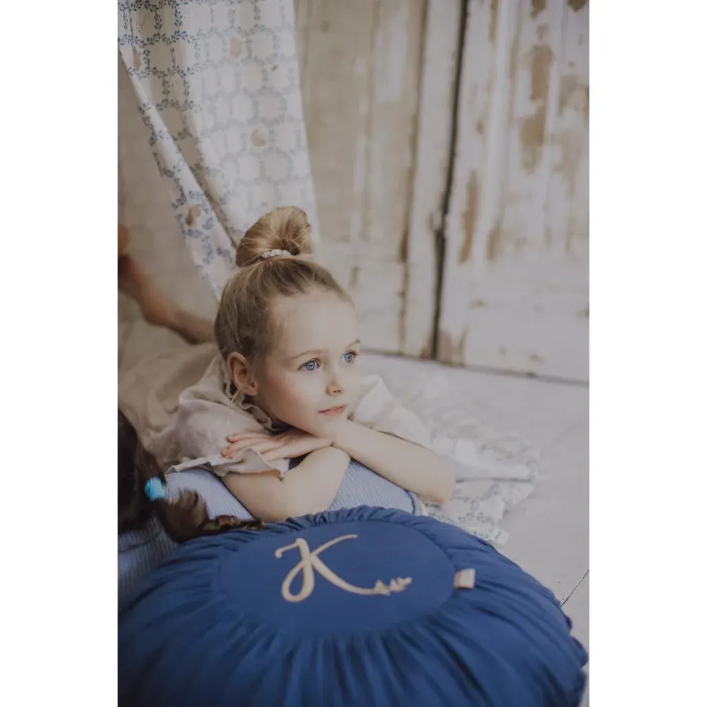 Dekorativni Jastuk Little Cottage Dreams Okrugli Tamno Plava — slika 13