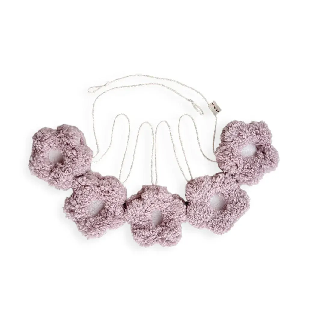 Garland Daisies Pink