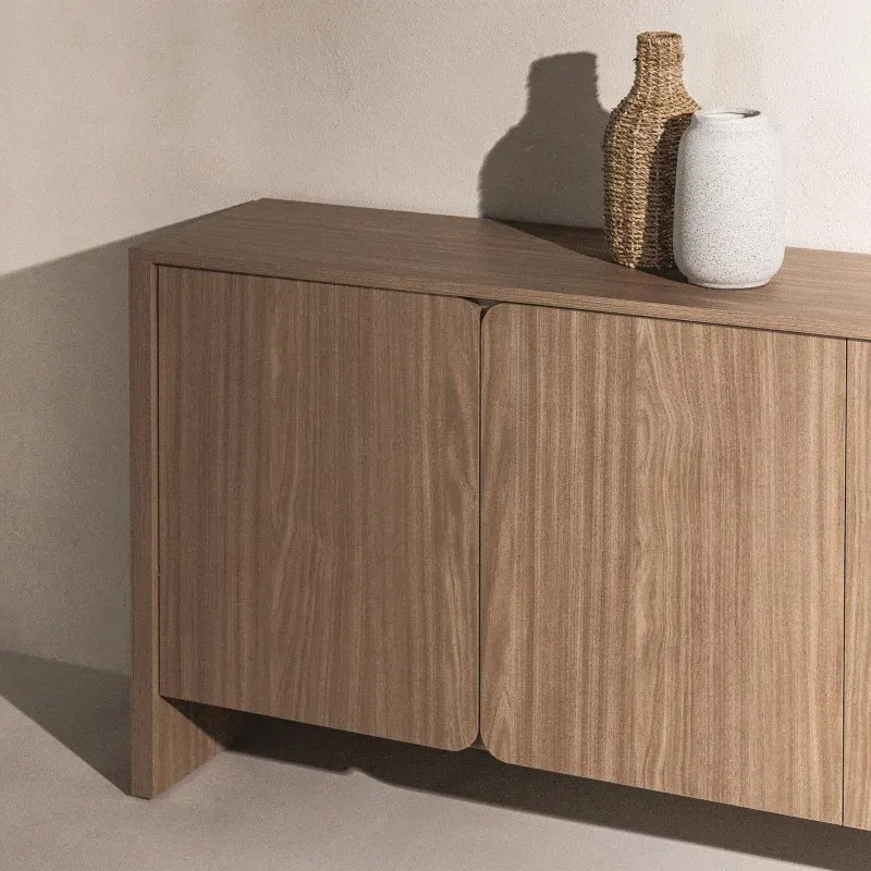 Komoda s ladicama Oku, hrast — lifestyle prikaz