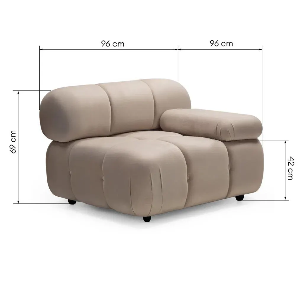 Sofa Urbanique, svijetlo bež — lifestyle prikaz