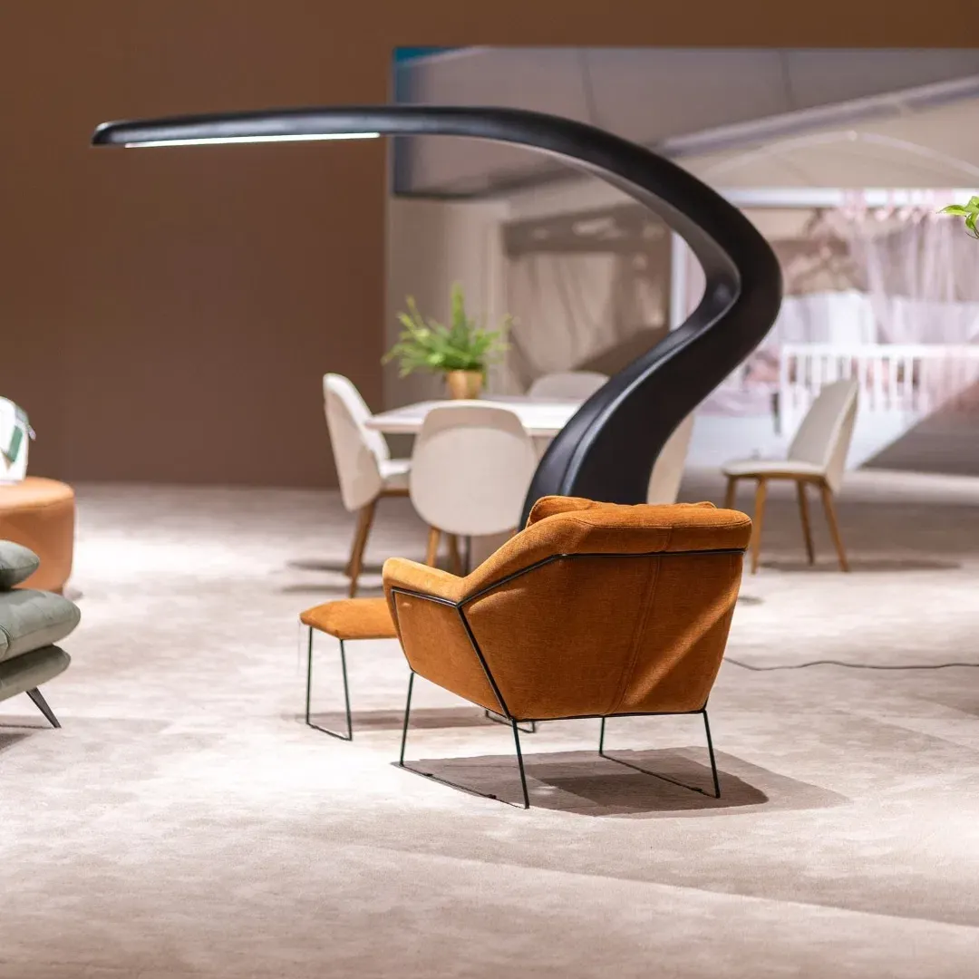 Fotelja Adore — lifestyle prikaz