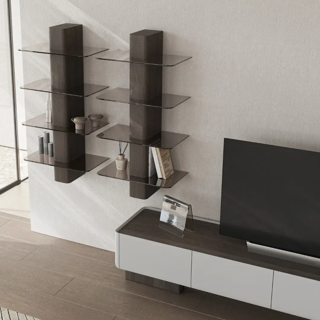 Hugo TV Sistem — stražnji prikaz