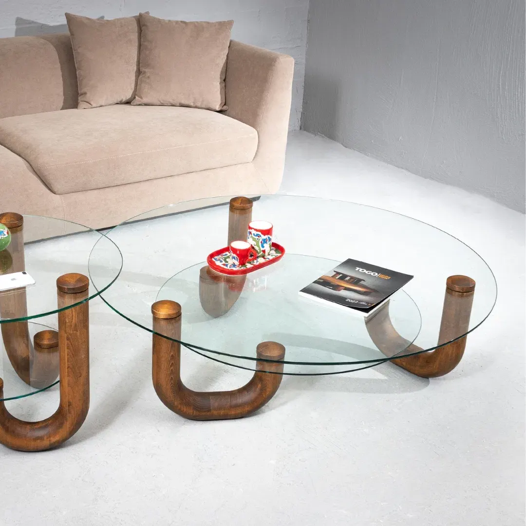 Klub sto Elle Center — detalj