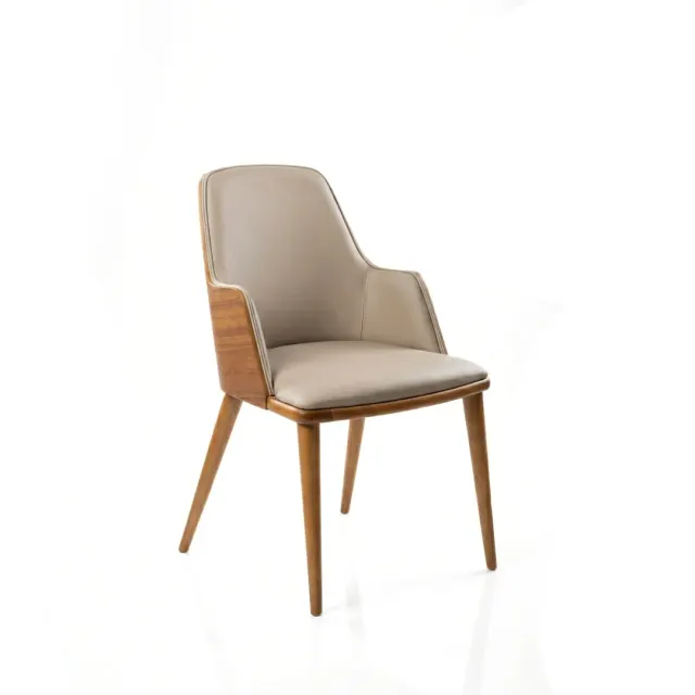 Stolica Paris Plus