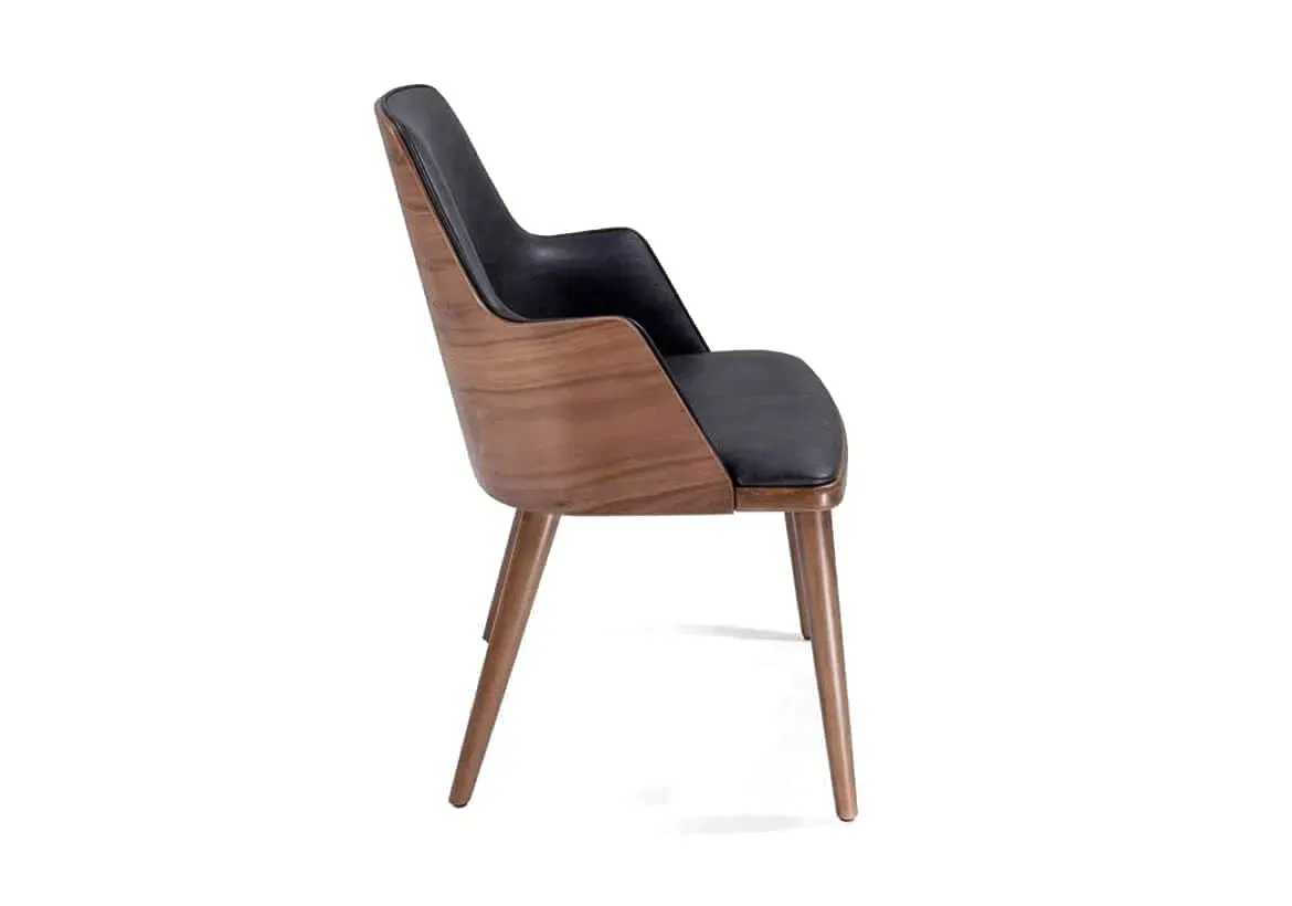 Stolica Paris Plus — detalj
