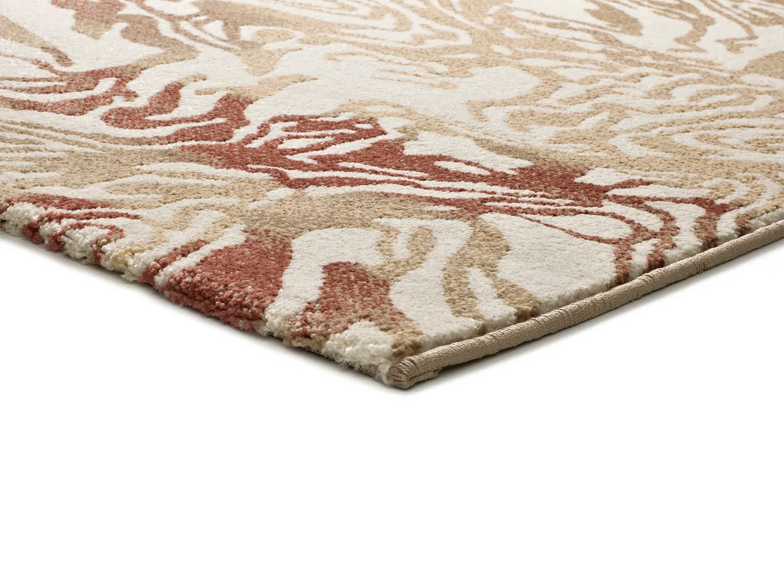 Tepih ASTRA 13004 riđa, 080×150 cm — bočni prikaz