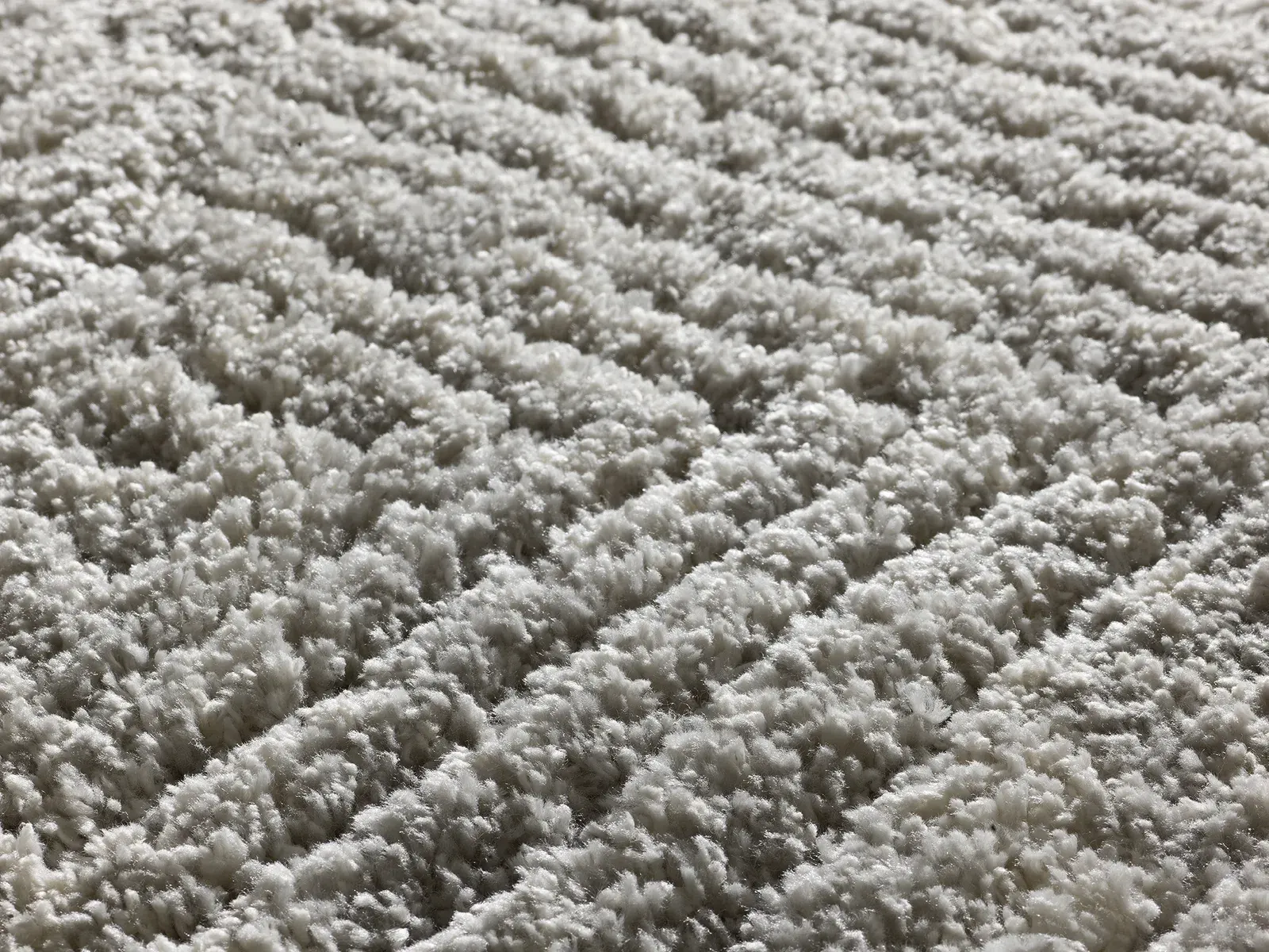 Tepih ATESA 80365 srebrna, 060×120 cm — stražnji prikaz