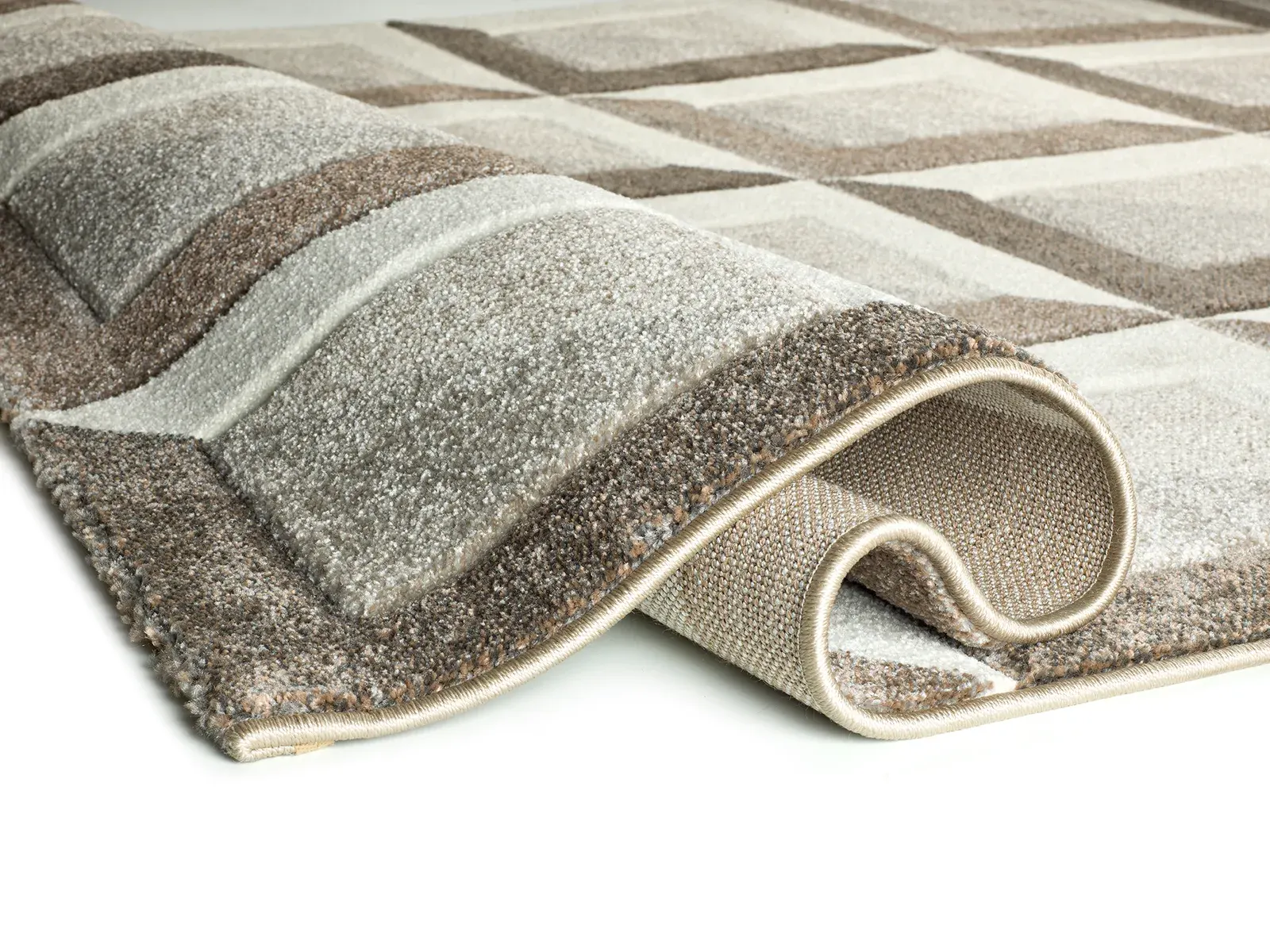 Tepih BADET 40504 smeđa, 080×150 cm — detalj