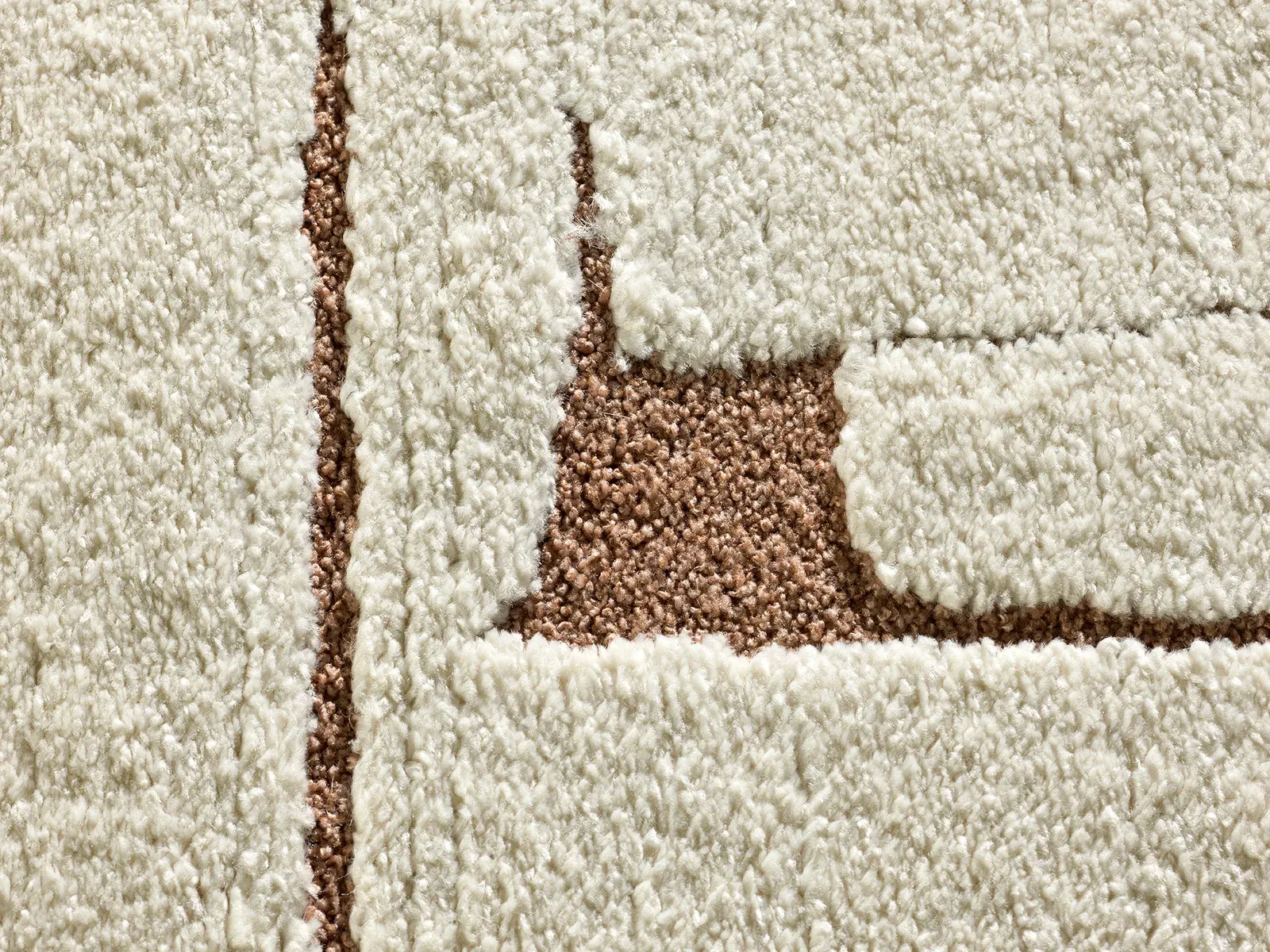 Tepih CANDELA 2309 riđa, 080×150 cm — stražnji prikaz