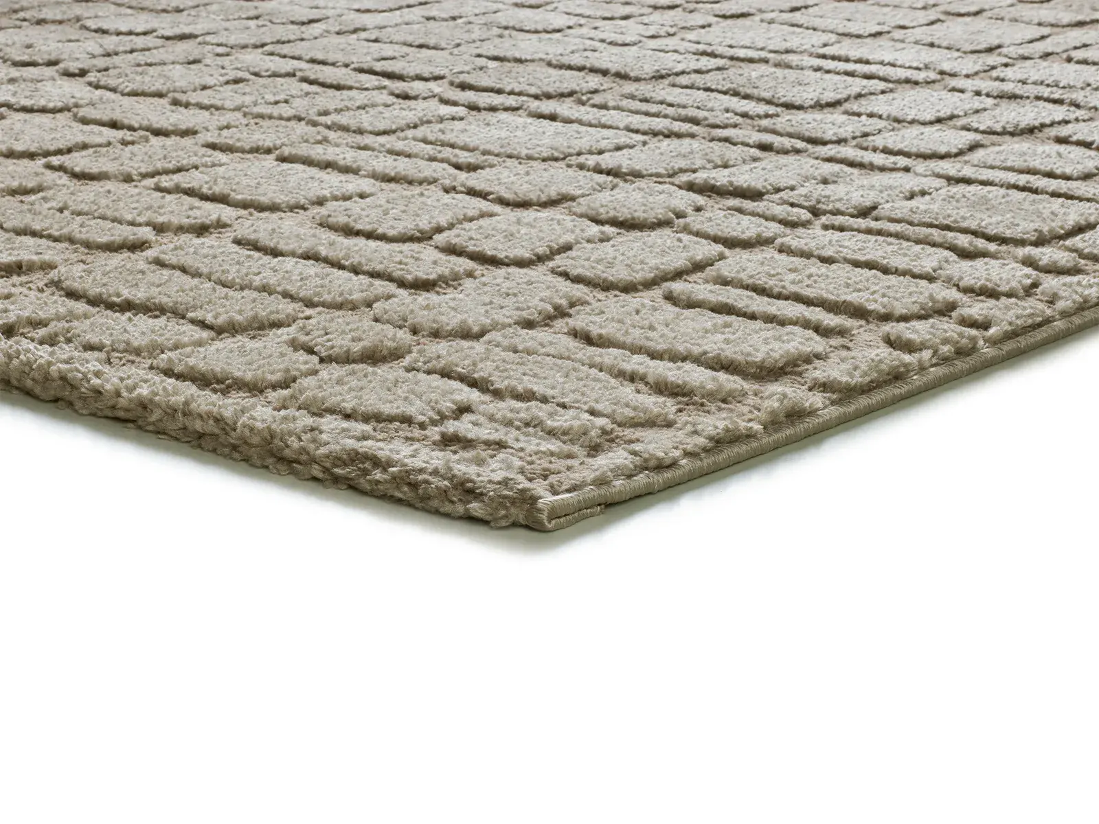 Tepih JUNO 13 bež, 064×120 cm — bočni prikaz