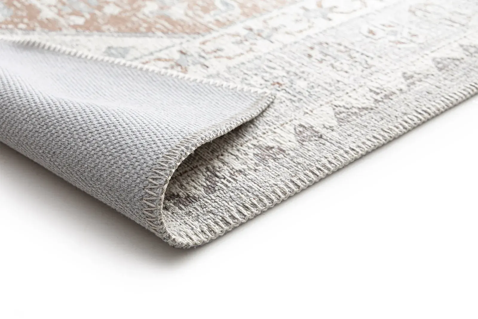 Tepih LUA 3111 srebrna, 080×150 cm — bočni prikaz