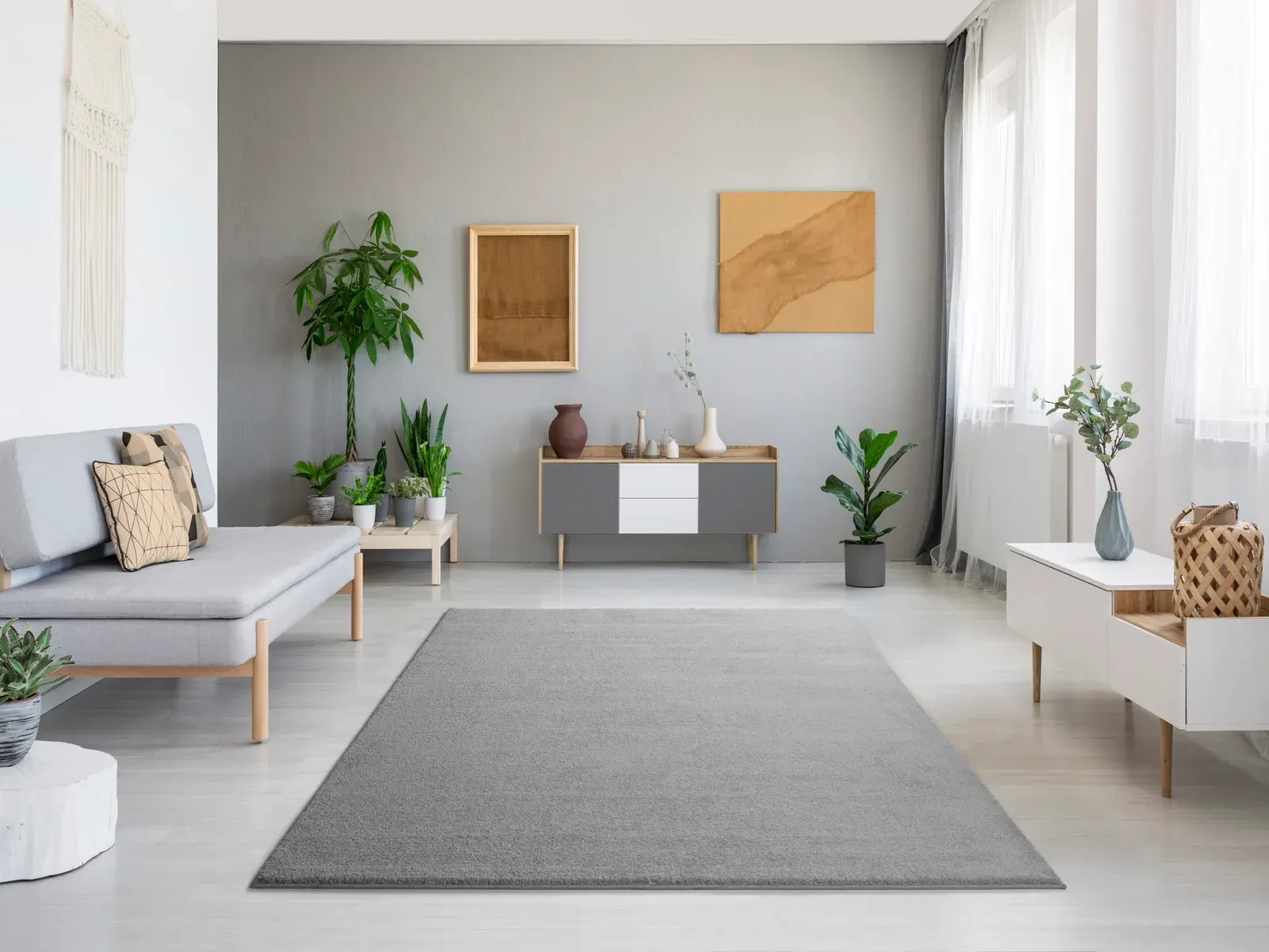 Tepih MONTANA LISO srebrna, 060×120 cm — stražnji prikaz