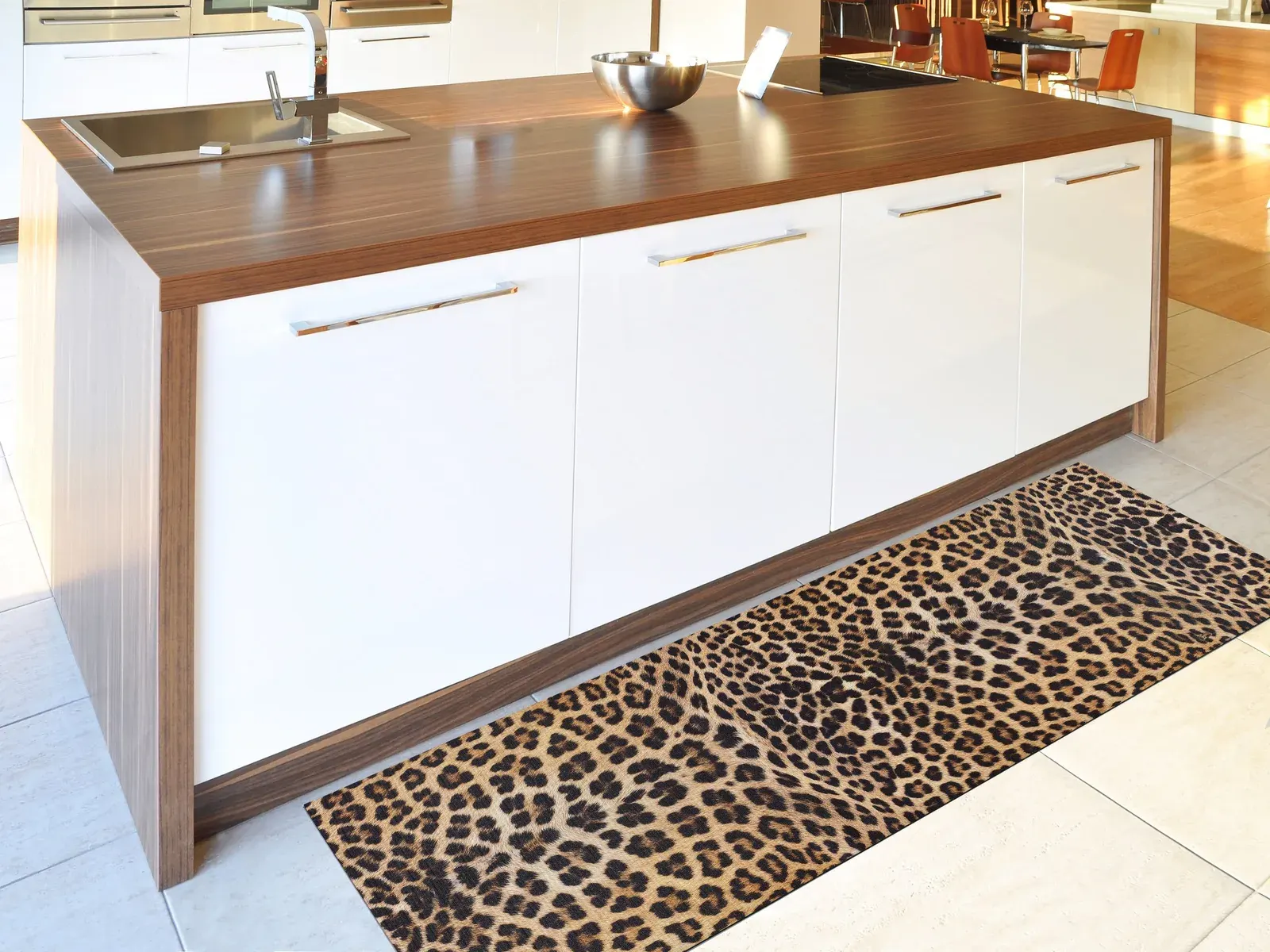 Tepih RICCI LEOPARDO 00, 052×100 cm — stražnji prikaz
